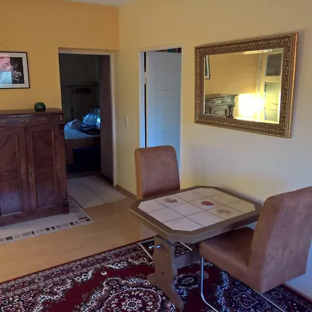 Ferienwohnung *